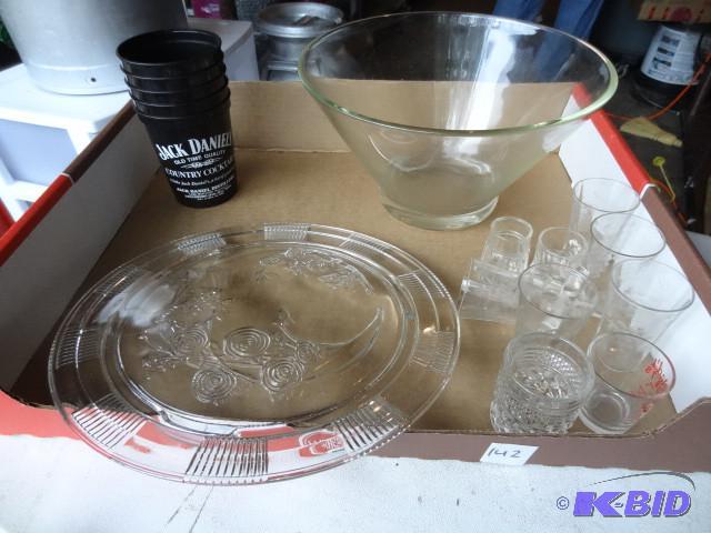 lot 142 image: Shot glasses. Glass tray. Glass bow...