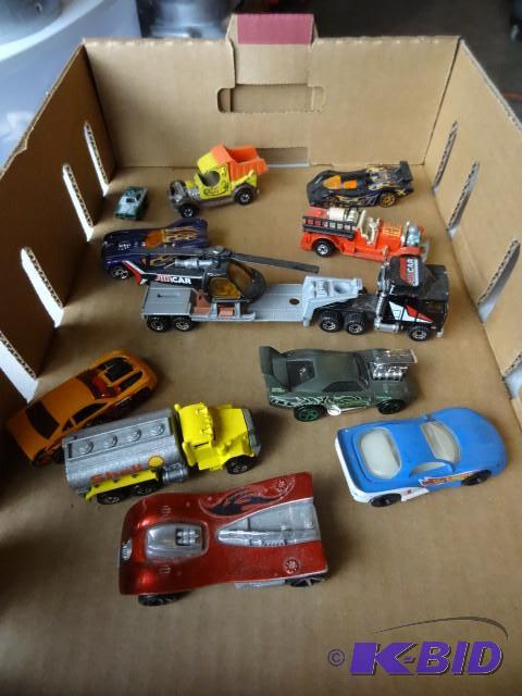 lot 156 image: Diecast toy cars...