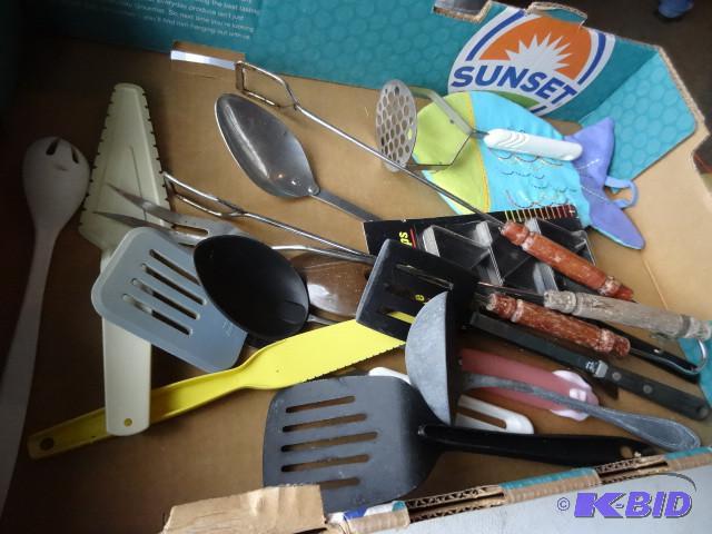 lot 158 image: Misc cooking utensils...