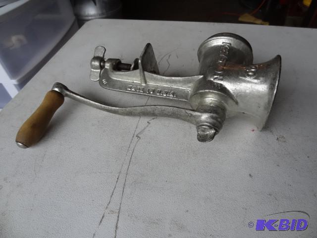 lot 162 image: Keystone #20 meat grinder...