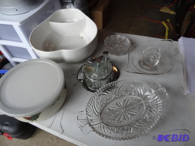 lot 174 image: Misc glassware...