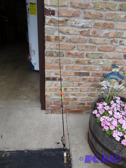 lot 227 image: Eagle claw rod with Daiwa 500C reel...