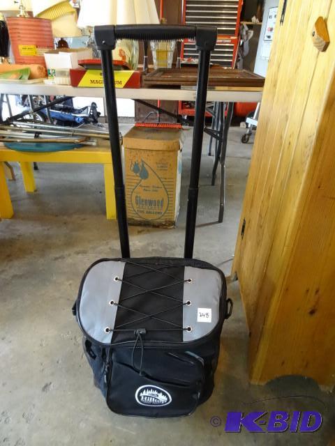 lot 248 image: Hilltop roll around cooler. New...