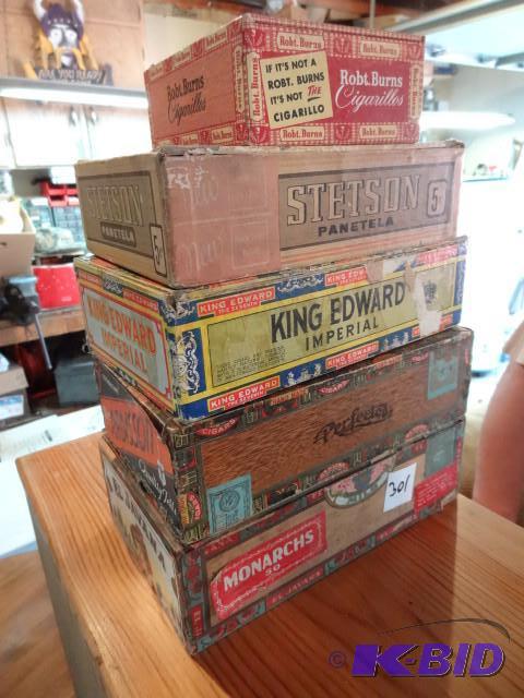 lot 301 image: 5 vintage cigar boxes...