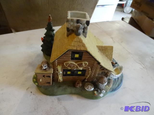 lot 332 image: Party lite tea light candle cabin...