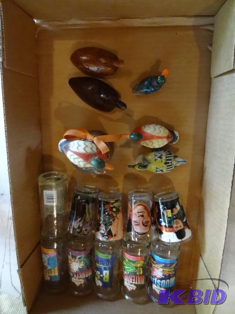 lot 333 image: Shot glasses and misc duck dcor...