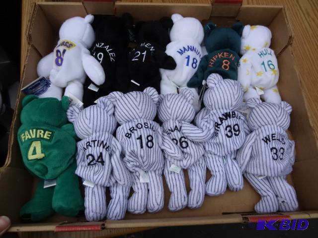 lot 358 image: Limited treasures premium pro bears...
