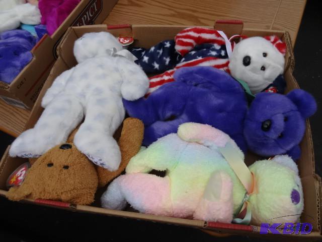 lot 364 image: 5 beanie buddies....
