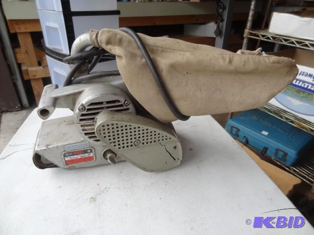 lot 83 image: Skil 595 3" dustless sander....