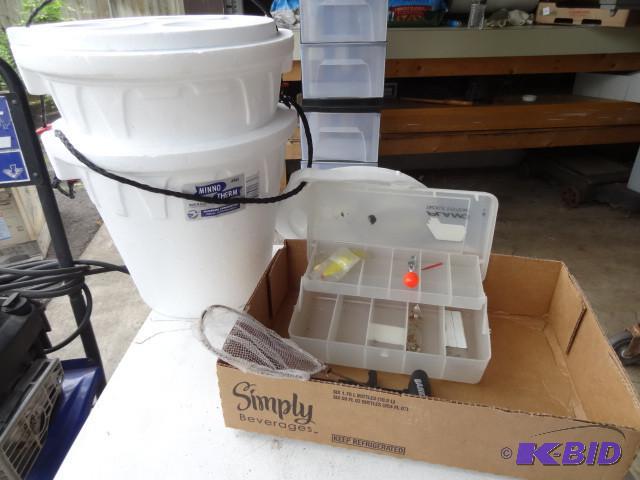 lot 93 image: 2 styrofoam minnow buckets. Qty 2 n...