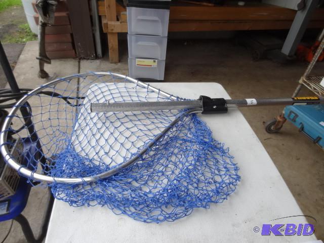 lot 94 image: Frabill landing net. Like new...