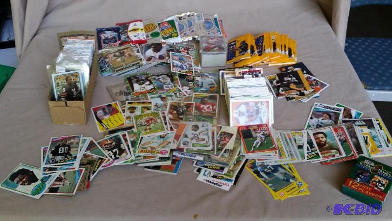 Mixture of Football cards dating ba...