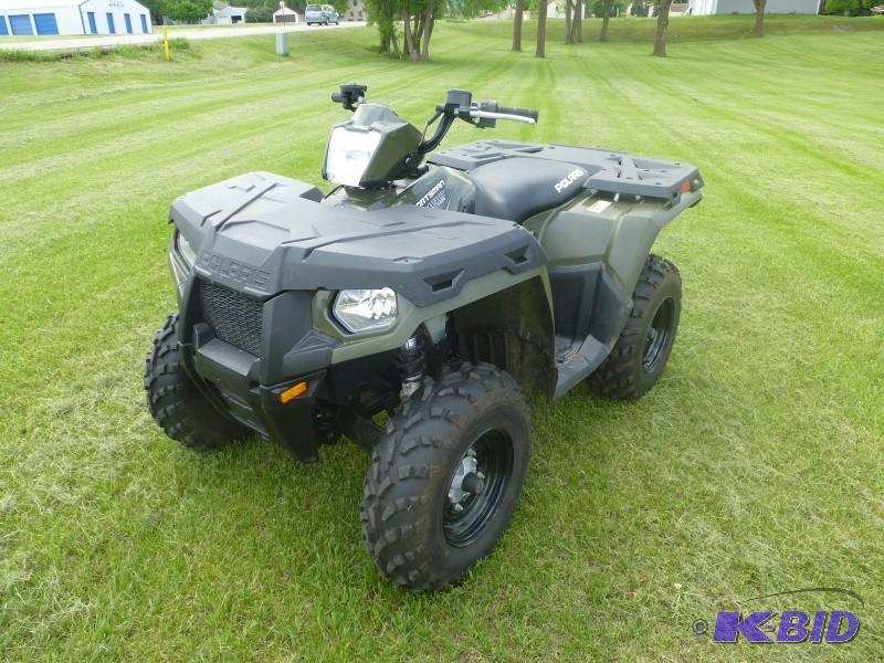 lot 2 image: 2012 Polaris Sportsman 400 HO 4WD...