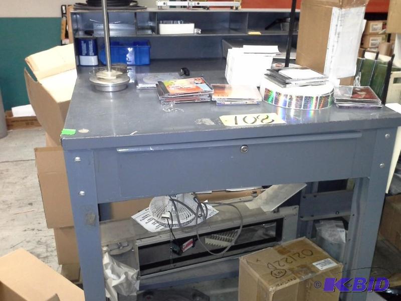 lot 108 image: Shipping And Receiving Work Station