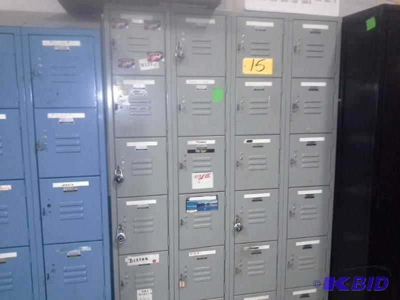 lot 15 image: Lockers, 24 Spaces,
