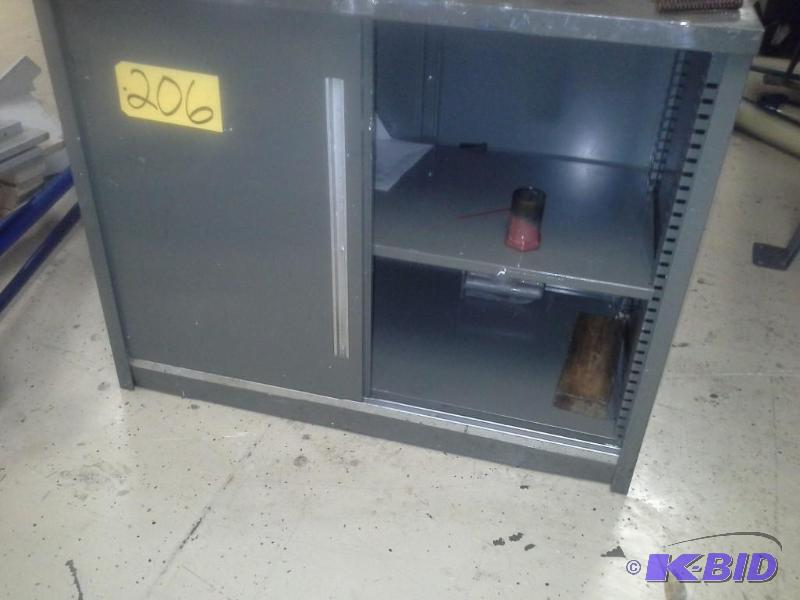 lot 206 image: Metal Storage Cabinet,