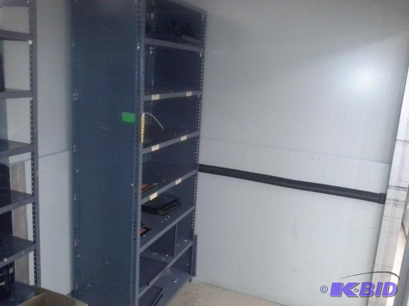 lot 219 image: 2 Light Duty Shelves,