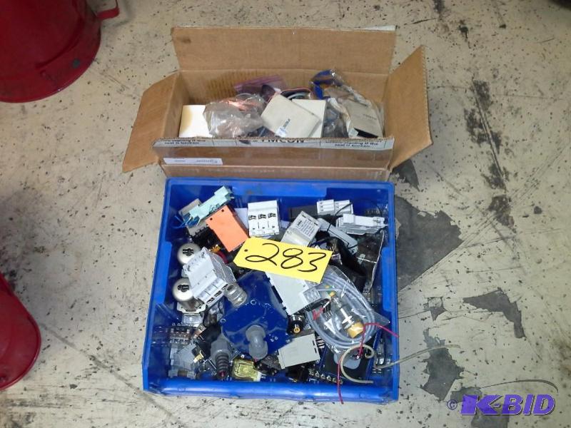 lot 283 image: Relays And Switches