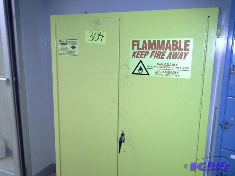 lot 304 image: Safety Storage Cabinet