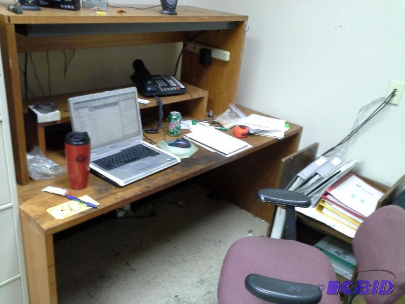 lot 306 image: Office Lot