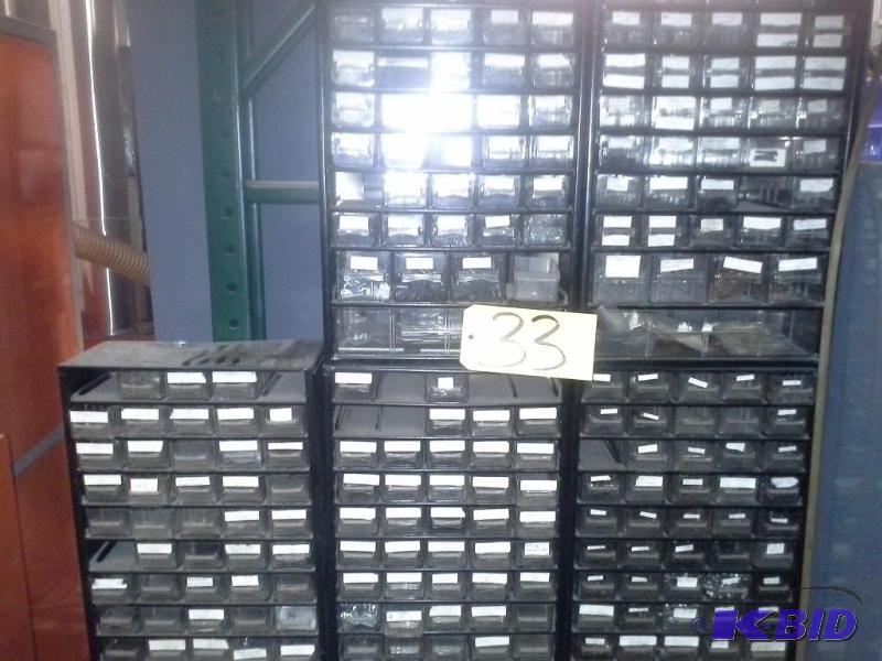 lot 33 image: 5 Plastic Parts Cabinets,