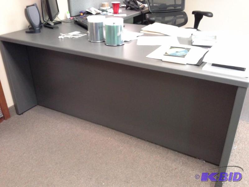 lot 497 image: Office Lot