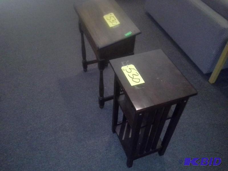 lot 530 image: Furniture Lot
