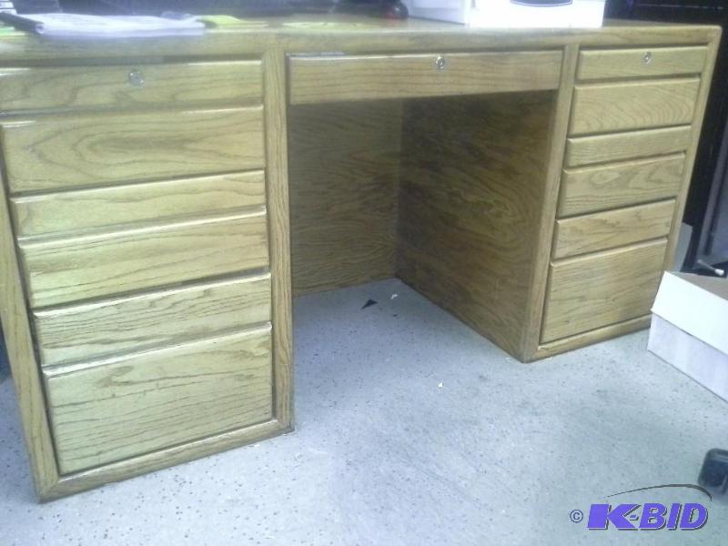 lot 567 image: Office Lot