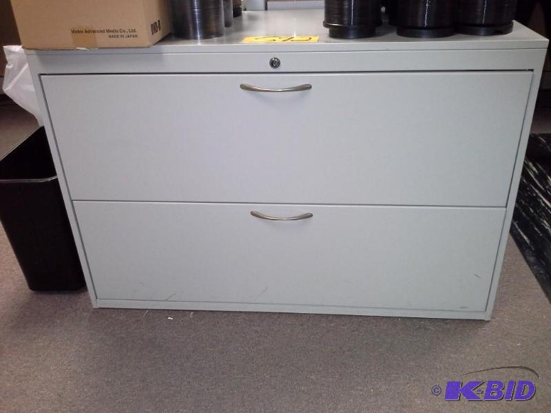 lot 592 image: File Cabinet