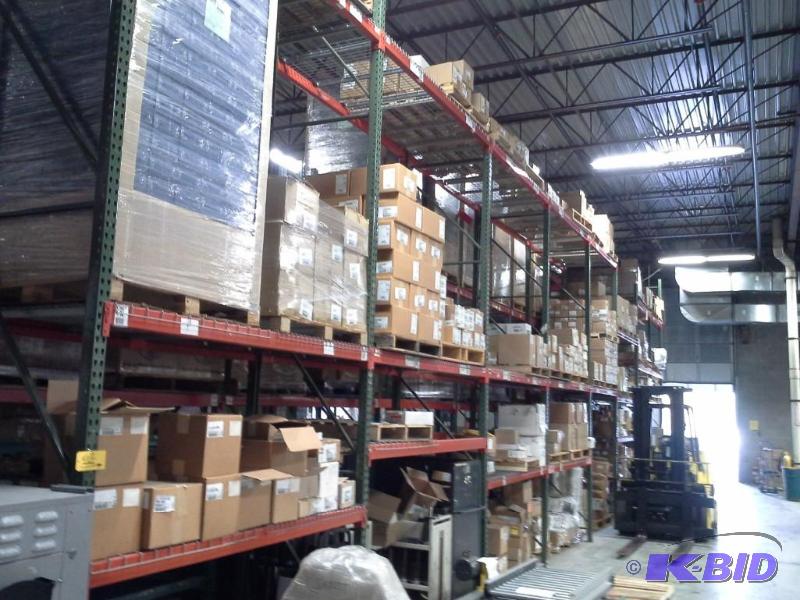 lot 62 image: Pallet Racking, Teardrop Style