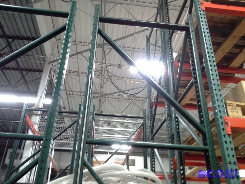 lot 65 image: Pallet Racking, Slot Style