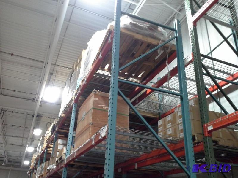 lot 66 image: Pallet Racking, Teardrop Style
