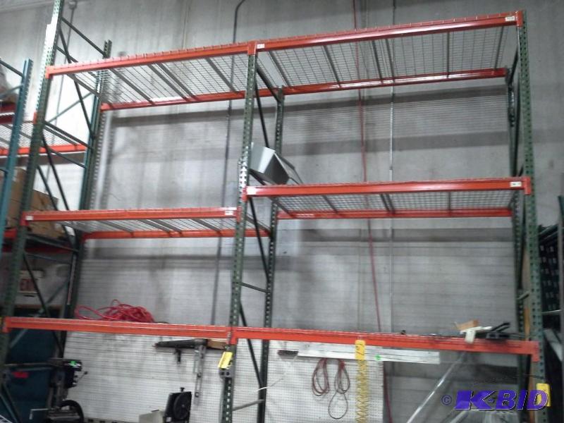 lot 67 image: Pallet Racking, Teardrop Style