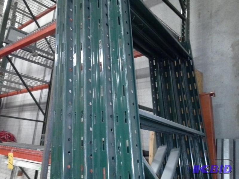 lot 68 image: 6 Uprights, Slot Style