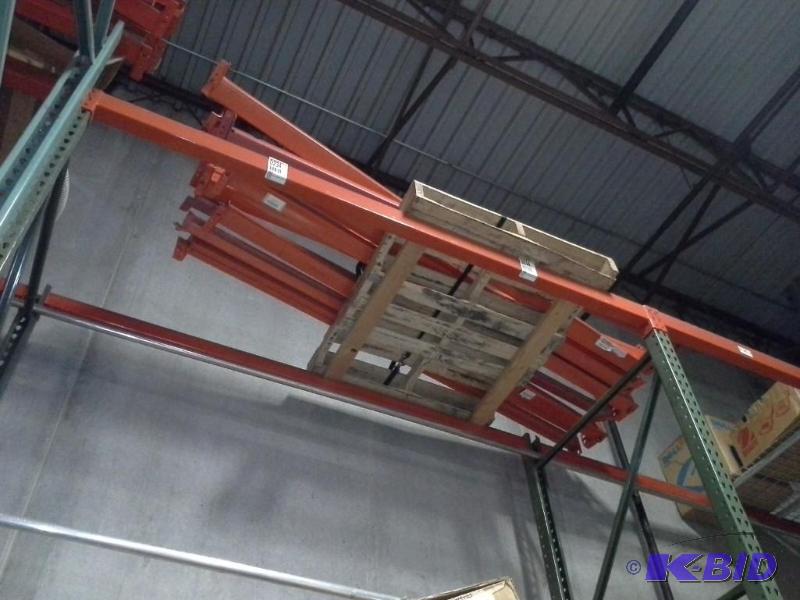 lot 76 image: 7 Beams