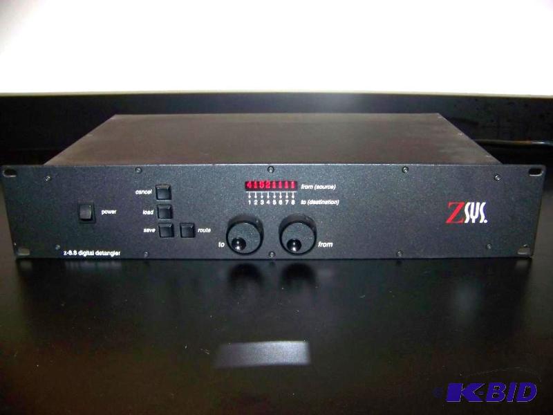 lot 29 image: Zsys, z-8.8 Digital Detangler