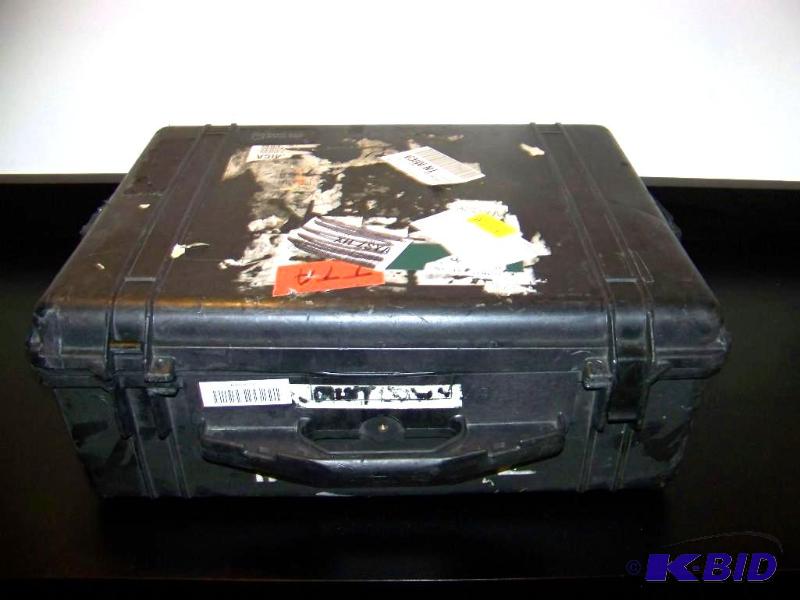 lot 40 image: Pelican, Hard-sided, Suitcase  Briefcase style, Carrying Case.