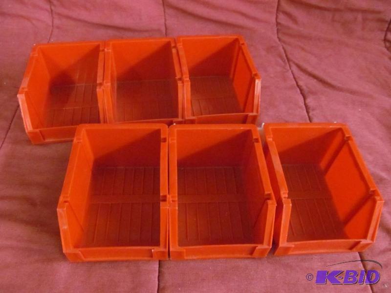 Container