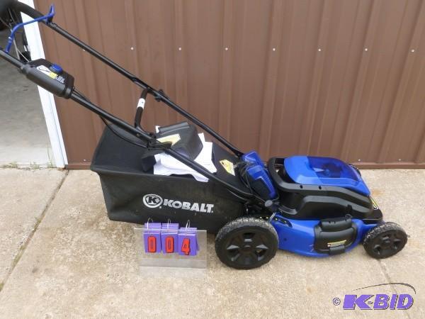 lot 4 image: Kobalt 40 volt lithium ion cordless...