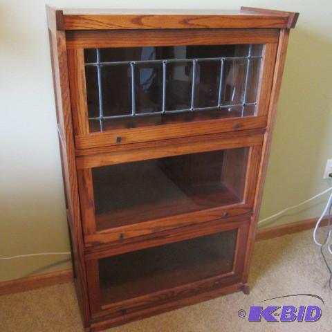 lot 12 image: Lawyers Bookcase
