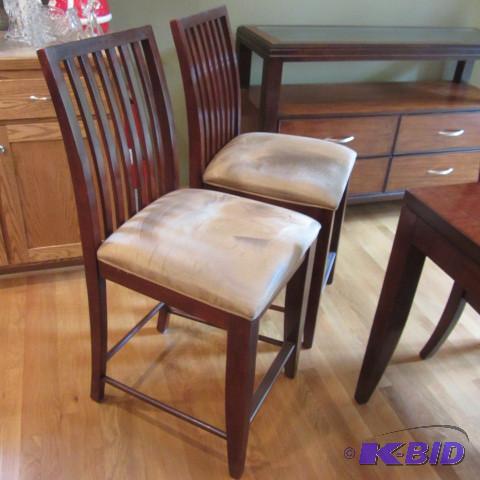 lot 2 image: Mission Style Stools