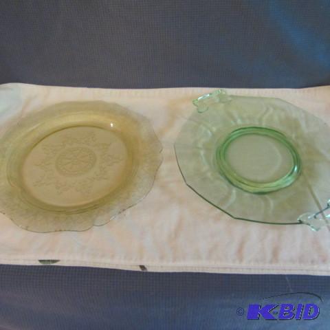 lot 31 image: Depression Glass