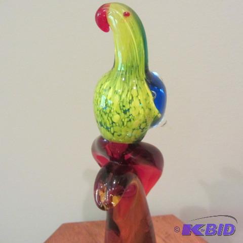 lot 58 image: Blown Glass Parrot