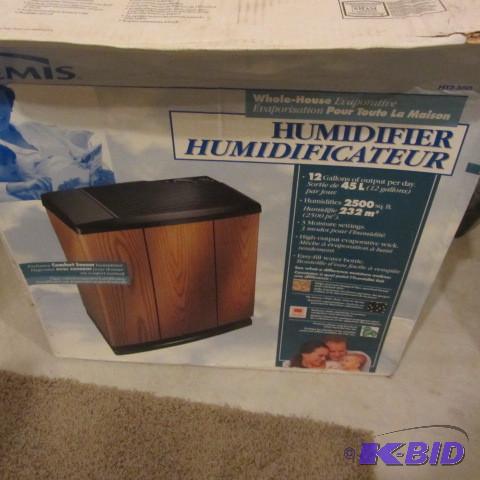 lot 68 image: Humidifier