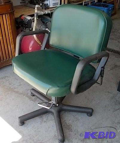 Green Swivel Reclining Chair...