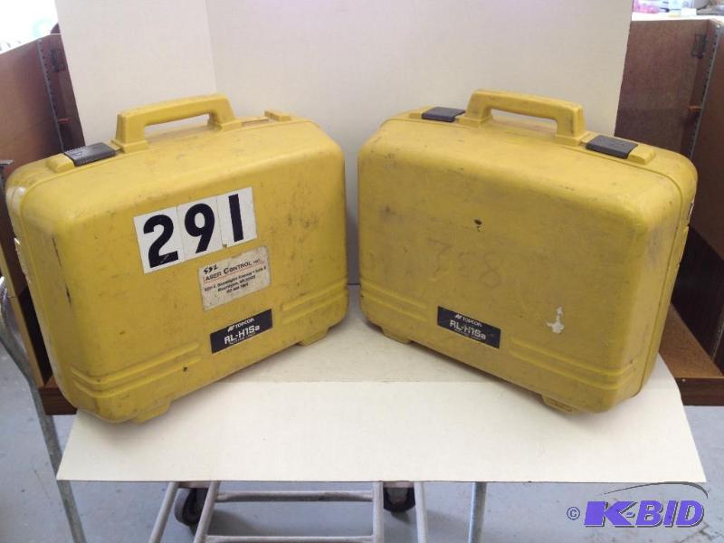 Set of 2 Carrying Cases