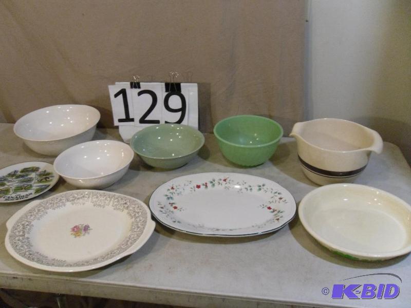 lot 129 image: Lot of Assorted Pottery and Glasswa...