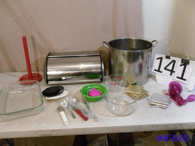 lot 141 image: Large Stainless Pot, Pyrex, Breadbo...