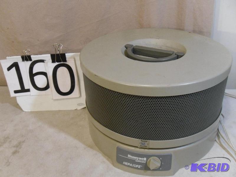 lot 160 image: Honeywell Enviracaire&nbspHepa Air...