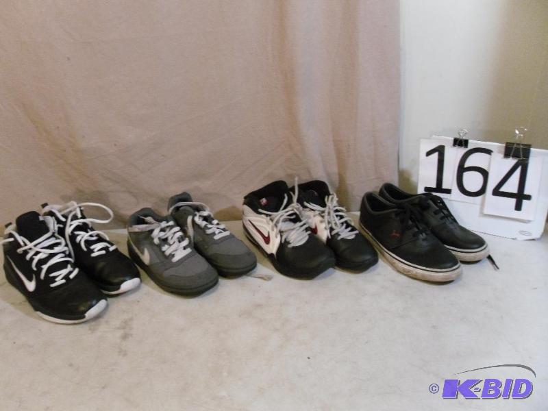 lot 164 image: 2 Pairs of Boys 5.5 Nikes, Boys 6.5...